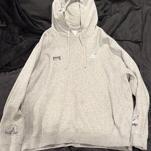 Nike By You (NYC EXCLUSIVE) Light Gray Hoodie with Logo Accents